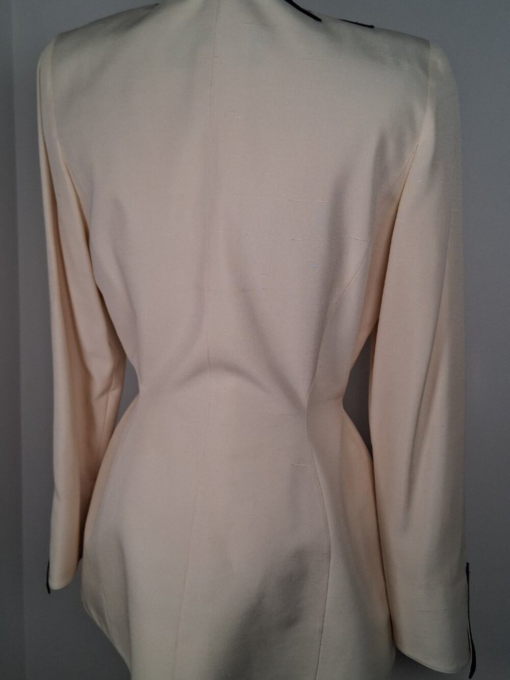 Vintage Thierry Mugler Silk Contrast Flame Blazer size EU 40 - US 8 - Picture 4 of 11